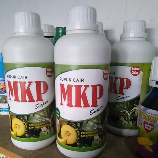 MKP CAIR SUPER 500ML/ PERANGSANG BUAH DAN BUNGA /PEMBESAR BUAH