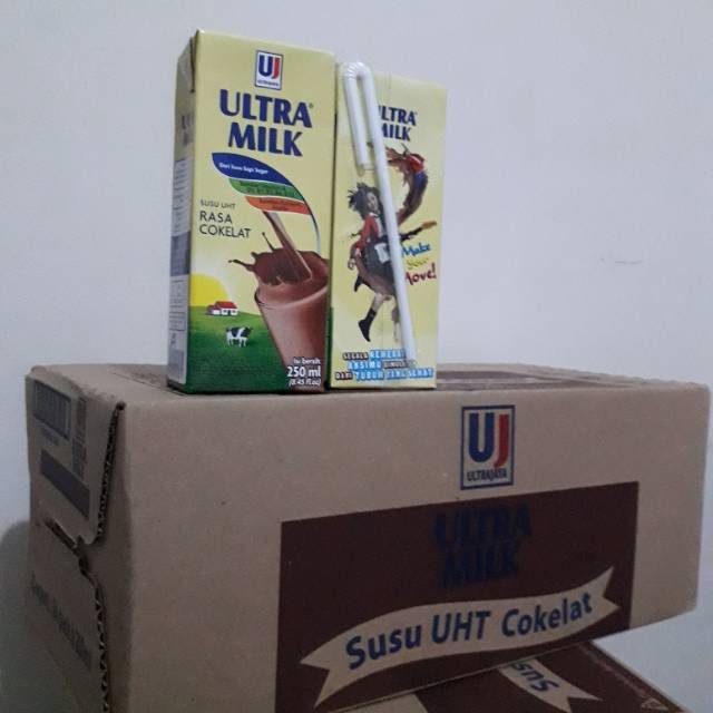 

Susu ultra milk rasa coklat 250 ml isi 24 pcs 1 karton