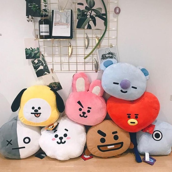 Bantal Karakter Boneka lucu ukuran besar bantal sofa lucu bentuk unik bahan lembut dan halus