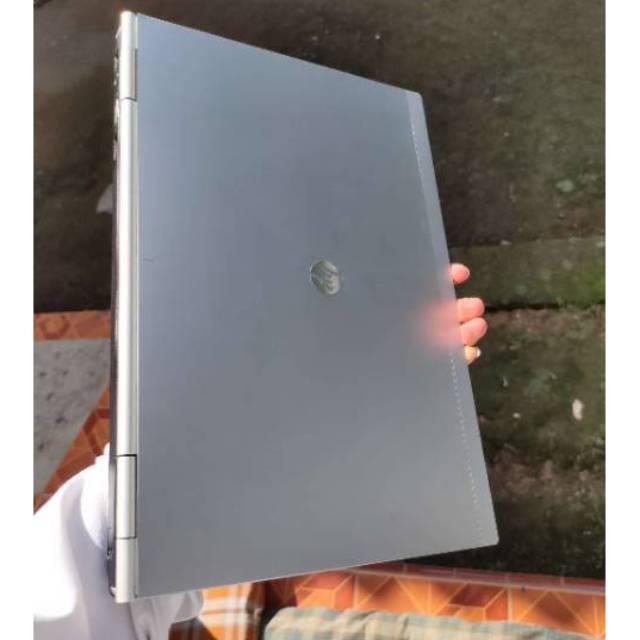 Laptop Hp 8470P Core I7 Ram 8GB HDD 500GB Vga Amd Radeon Gaming Resolusi 1600x900