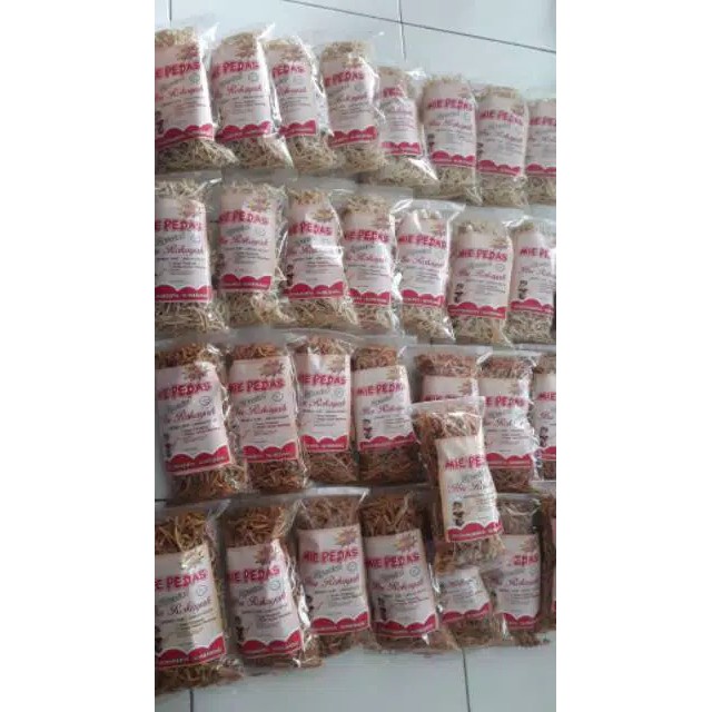 

MIE PEDAS IBU ROKAYAH 250grm