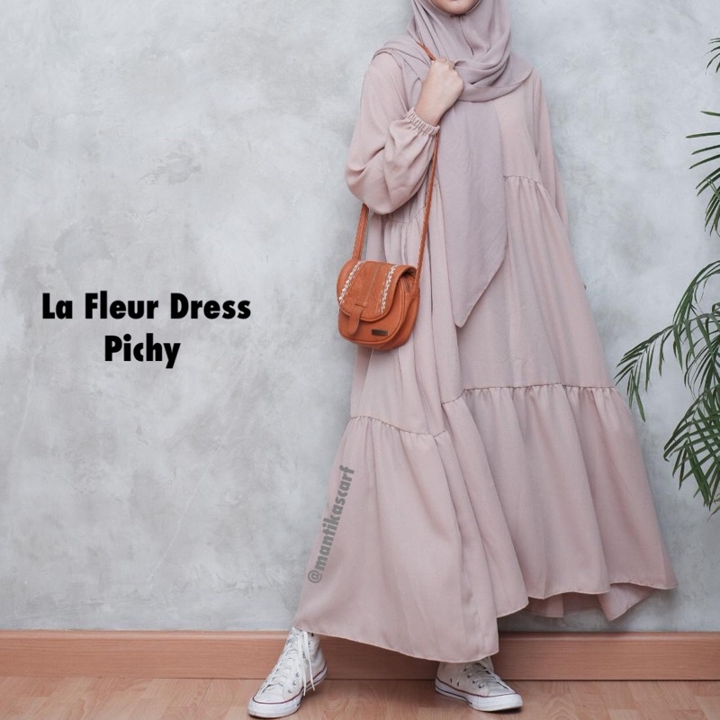 LA FLEUR DRESS