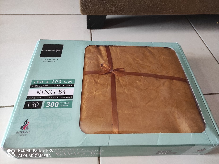 Sprei Full Cotton Organic - Katun Jaquard Asli Ukuran King - 180x200 Tinggi 30cm Bantal 4 & Bantal 2