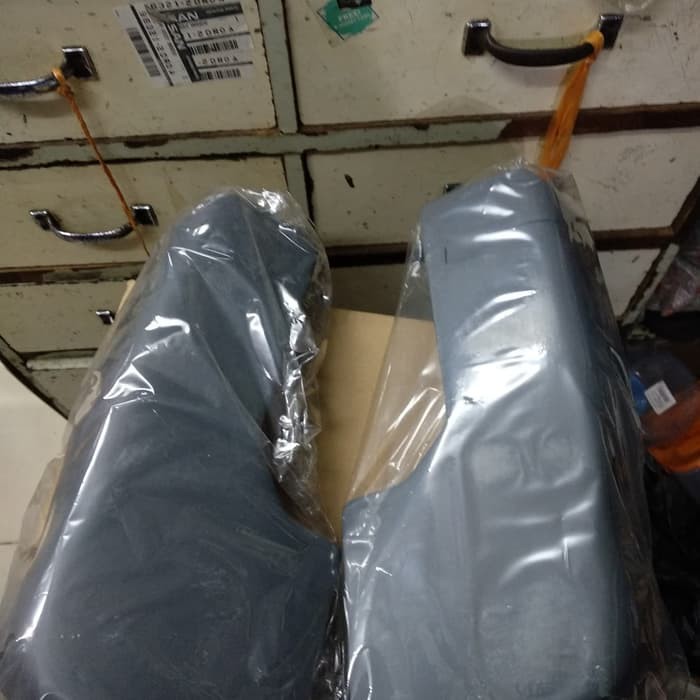 tanduk bumper daihatsu zebra astrea belakang