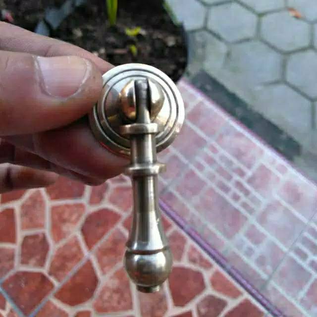 Handle / Tarikan Laci Lemari Jendela Pintu Rumah Kuningan Antik 5cm Motif Godo Ukir