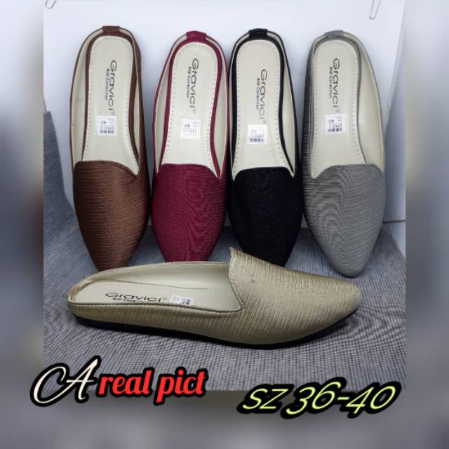 Flat shoes Gravici