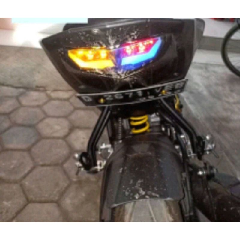 Stoplamp yamaha mt15. brakelamp mt15 xabre