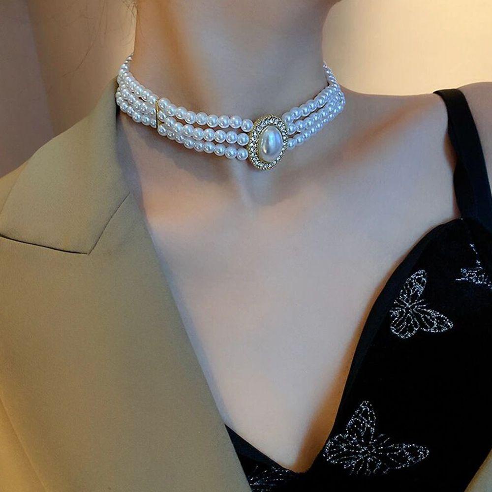 REBUY Rebuy Wanita Kalung Kepribadian Mewah Mutiara Triple Layer Temperamen Hepburnesque Perhiasan Aksesoris