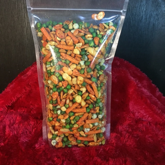 Kacang campur mix berat 500gram / snack kiloan | Shopee Indonesia