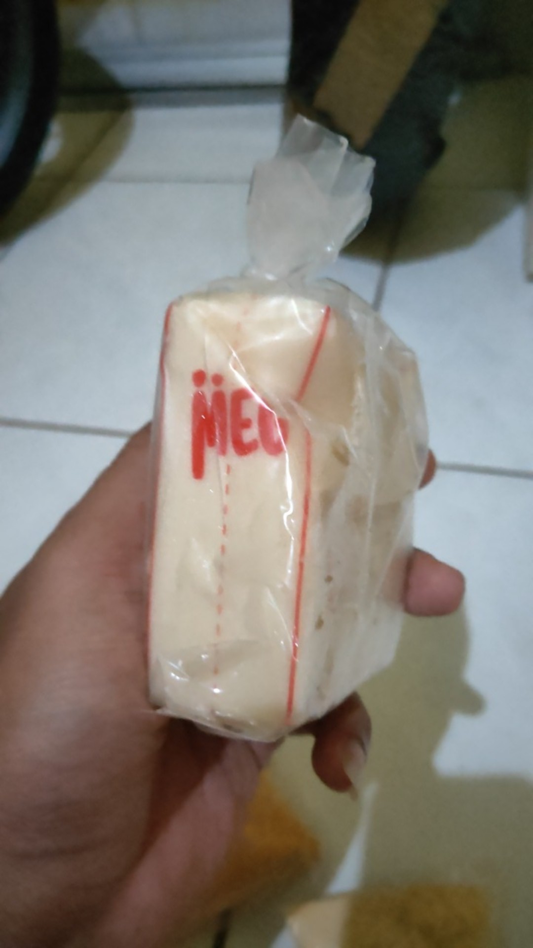 Keju Meg Sebaguna 250gr Potong