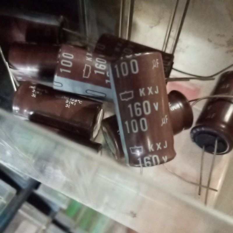 Capasitor 100uf-160volt Elco 100-160volt Kapasitor  100-160v Elko 100uf-160 100-160vol Ori