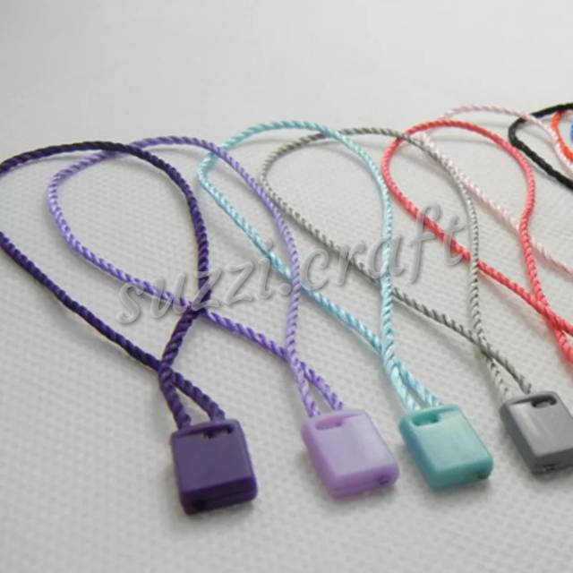 

Hangtag baju per 10pcs hangtag label