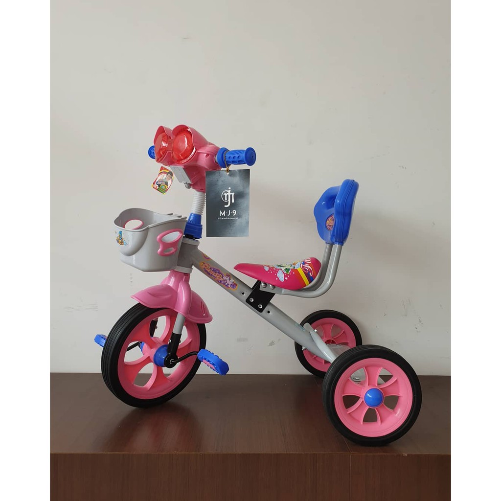 Sepeda Anak Roda 3 Family Music + Lampu