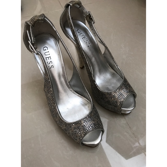 Sepatu guess preloved uk 37