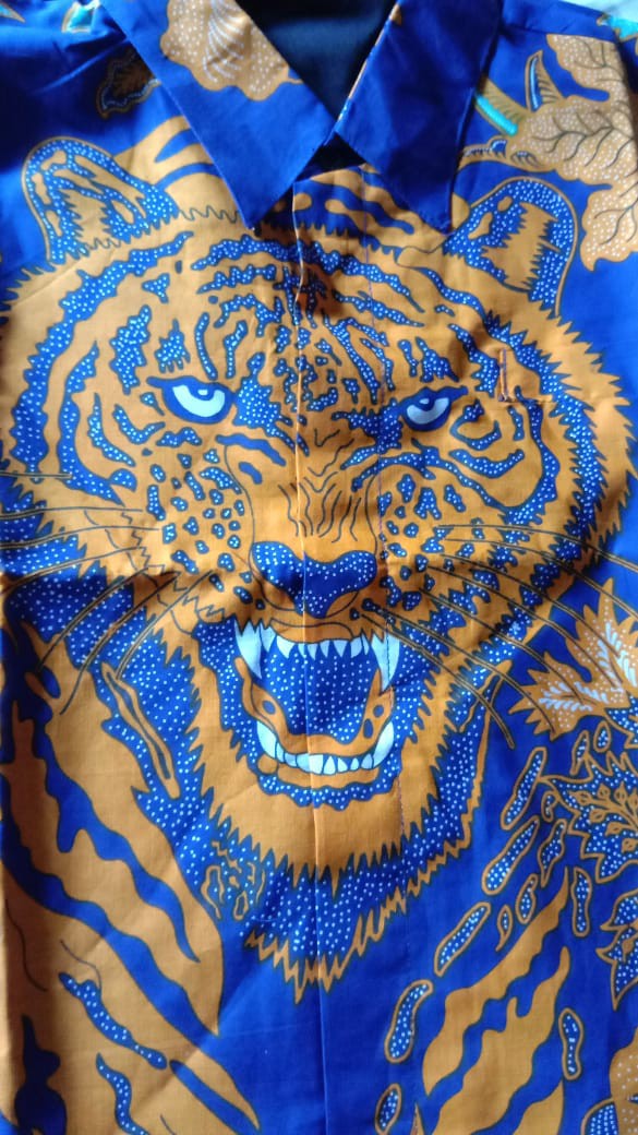 Kemeja Batik Pria Lengan Pendek Panjang Motif Harimau Bikin Tampan