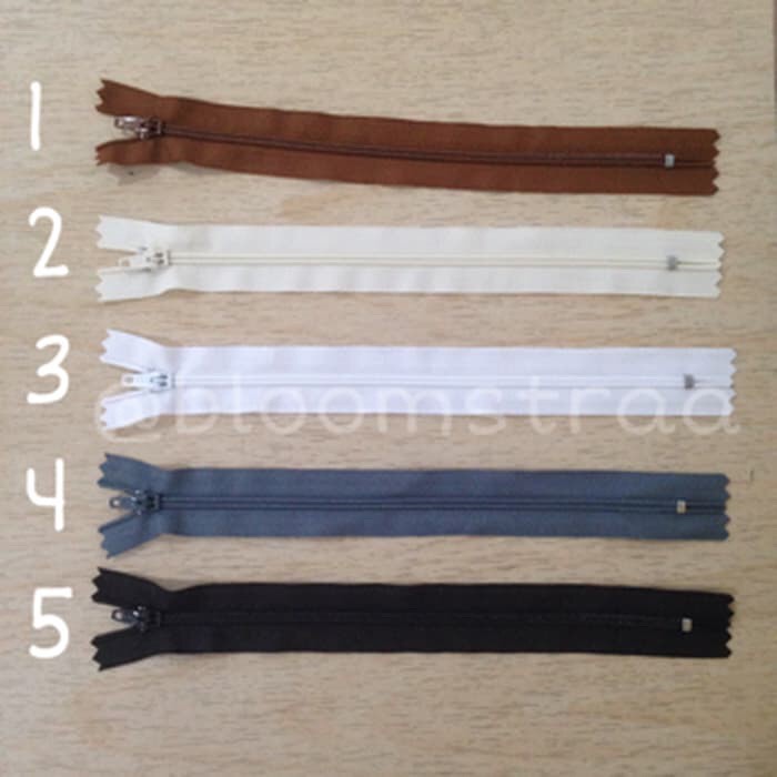 Zipper YKK no 03 10 inch 25 cm resleting YKK 25cm seleting YKK FRC 32 10&quot; in FRC32