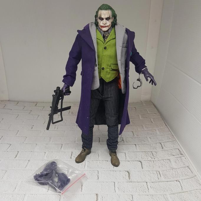 Kitbash Hot Toys Joker Dx 11 Jerinotoko