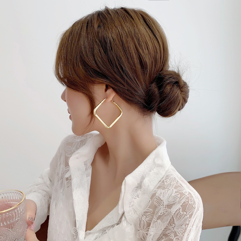 Anting Geometris Besar Anti Karat Bentuk Kotak warna Gold Silver Anting Titanium 5.8cm Hoop Earrings-2