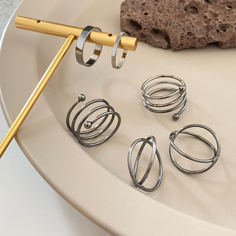 6pcs / Set Cincin Spiral Geometri Bahan Metal Warna Hitam Untuk Wanita