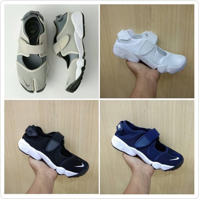 sandal sepatu nike