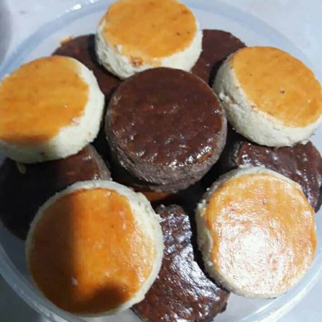 

Kue kering kacang -ori -mix ori coklat -coklat -keju Kue kering home made, rasa dijamin enak renyah