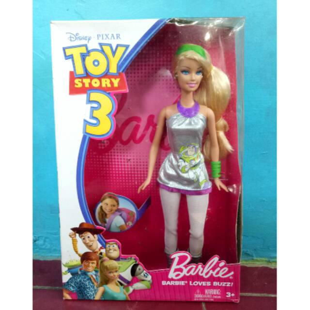 barbie loves buzz