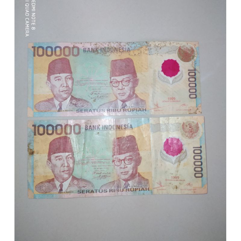 Uang kuno atau uang lama Rp 100.000 Soekarno polimer tahun 1999