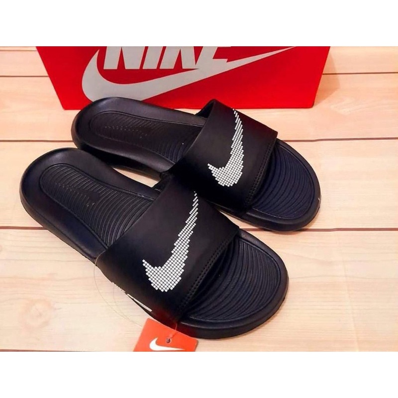 SANDAL SLOP NIK VICTORY BLACK GOLD ELEGANT DIPAKAI PRIA DAN WANITA  SLIDE