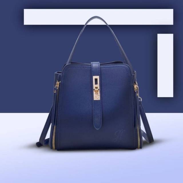 Tas eksklusif dengan design estetik yang memukau "JH LAURA BAG"