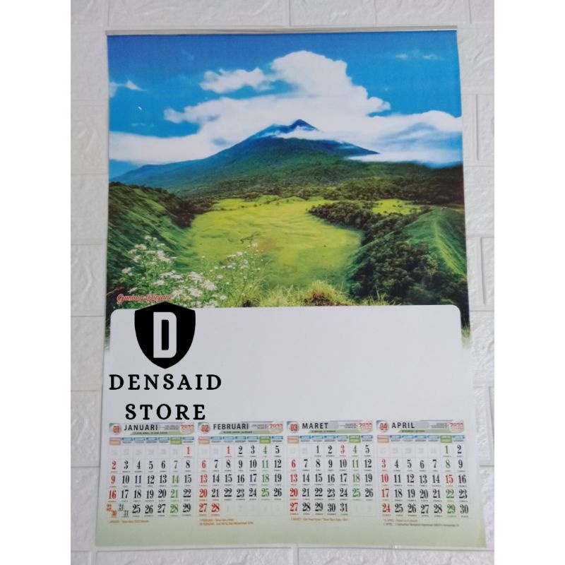 Kalender Dinding Caturwulan 2022 Pemandangan Gunung