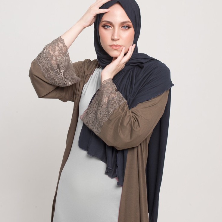 Outer Maxi Renda Zahra JADECLOVER