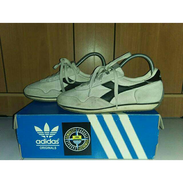 Sepatu second original