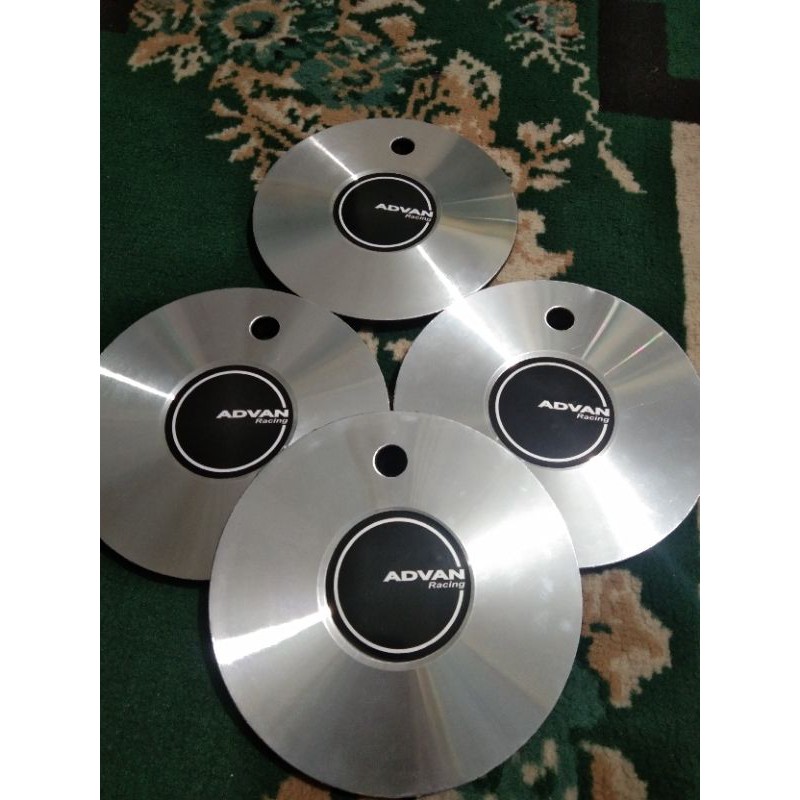 Dop center velg logo ADVAN. Variasi Datar. Diameter 15 cm