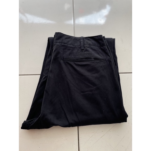Celana Chino Second Bekas Branded Pl UNIQLO Size 28