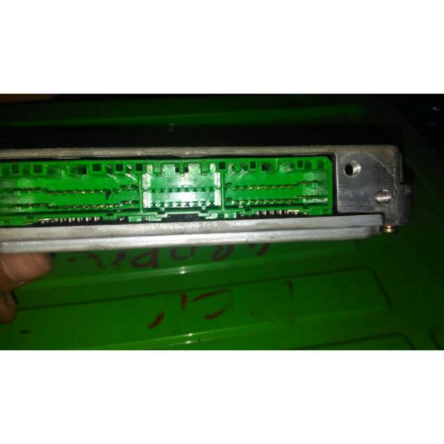 Ecu mazda familia original bkn ex.singapore