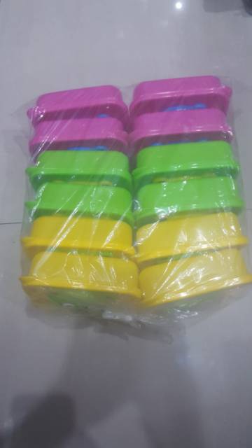 TEMPAT MAKAN TIMBUL ADA SEKAT