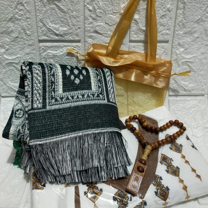 souvenir tahlilan haji umroh haul/koko sajadah tasbih dna tas tile/bets seller/COD