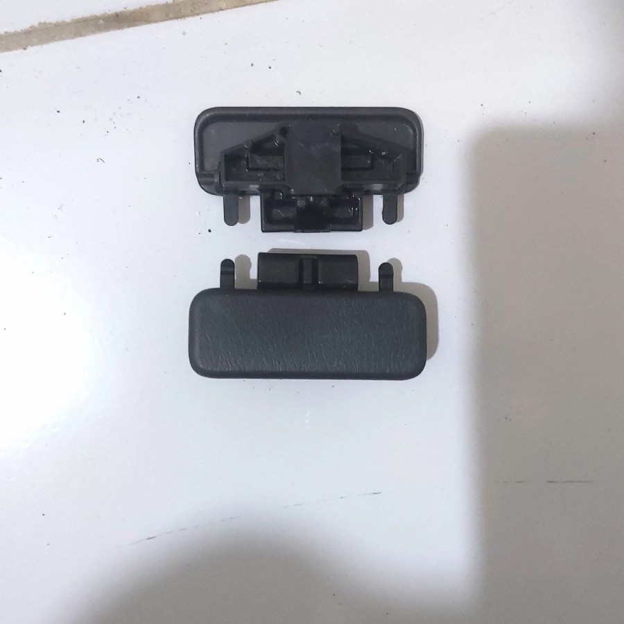 HANDLE HANDEL HENDLE HENDEL KUNCI TARIKAN PEMBUKA LACI DASBOARD SEMUA MOBIL TOYOTA AVANZA CALYA AGYA