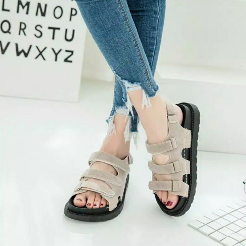 Sandal Wanita SANDAL GLADIATOR KOREA TRENDY / Sandal Delisa / Bisa Bayar Di tempat(cod)