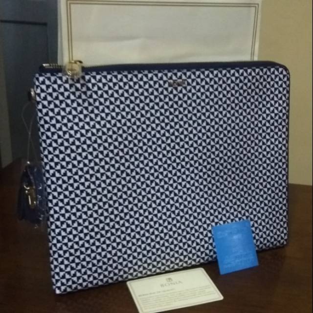 Clutch Bonia Catur Zipper L