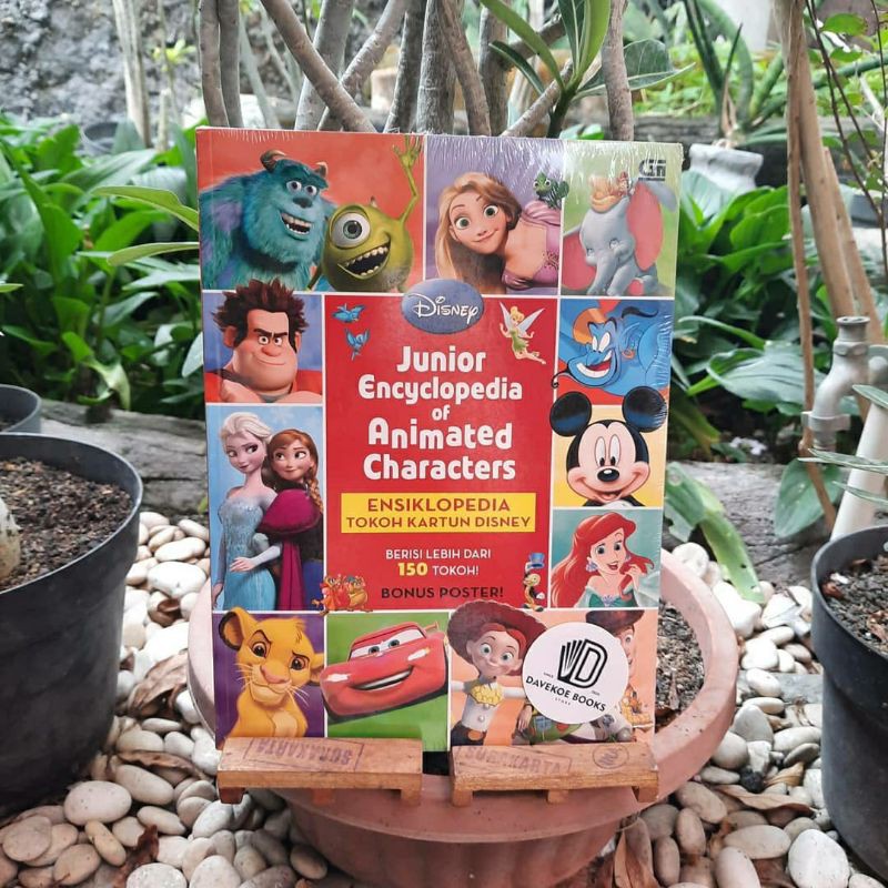 Junior Encyclopedia of Animated Characters by disney