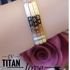 TiTanium gelang wanita 689