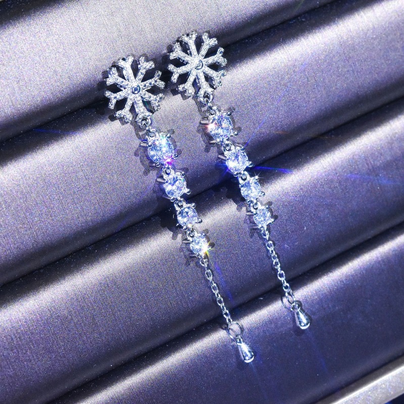 New Creative Moissanite Earrings Jewelry