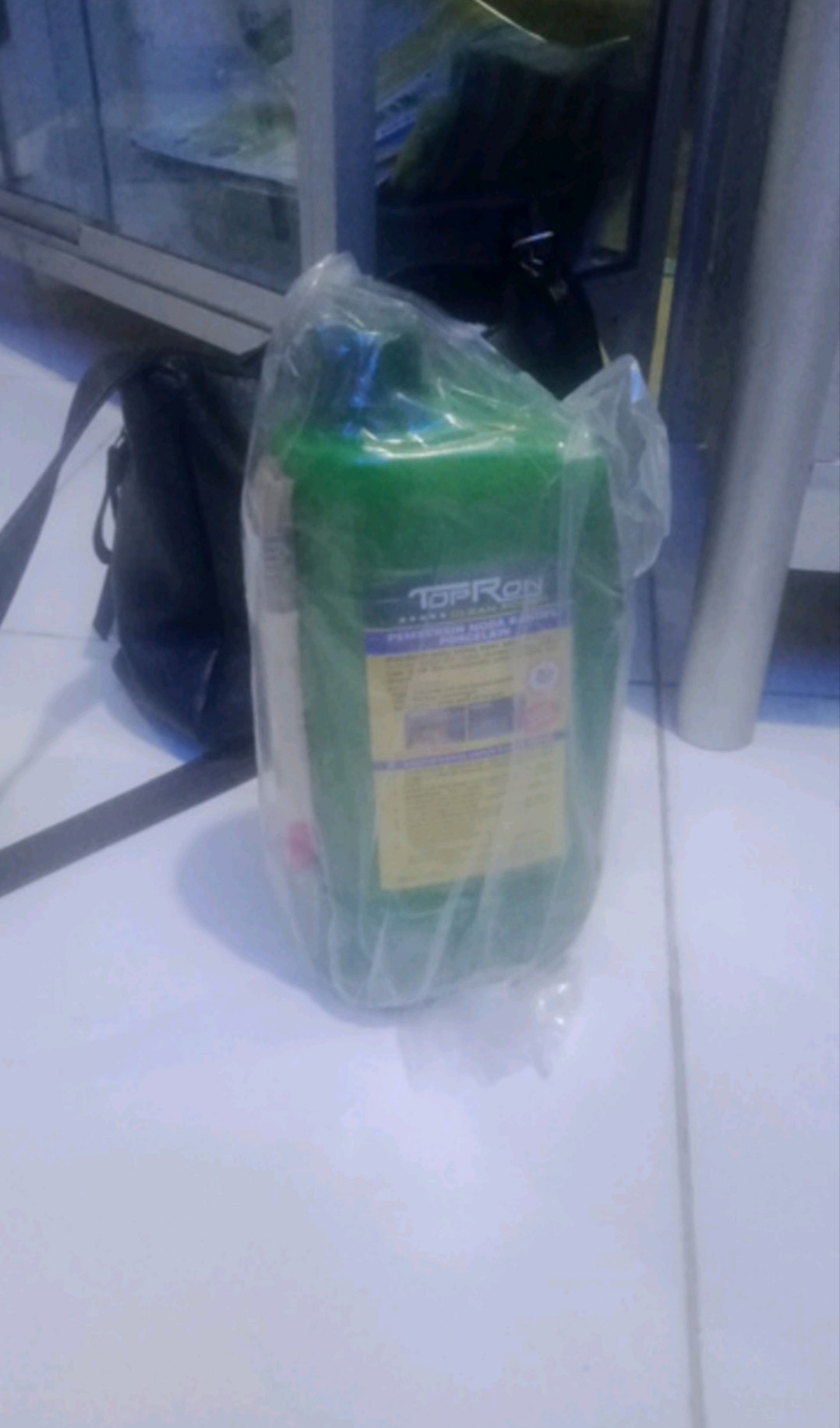 Topron Clean Power Pembersih Kerak Keramik Kamar Mandi 1 Liter