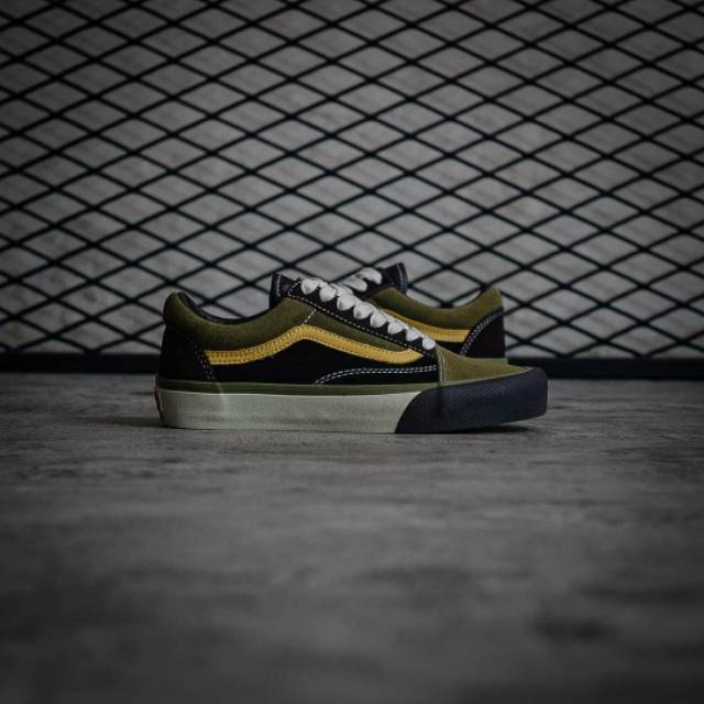 Sepatu Vans vault OG Old skool Original