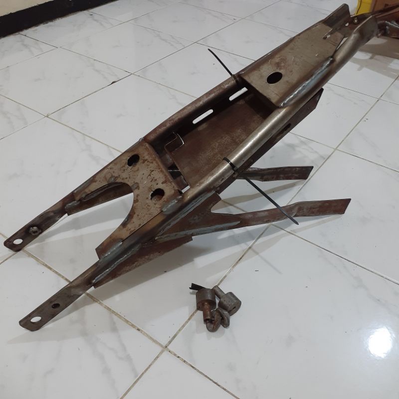 sambungan rangka cb / ekor cb / buntutan cb / buntutan cb begel panjang bahan tebal