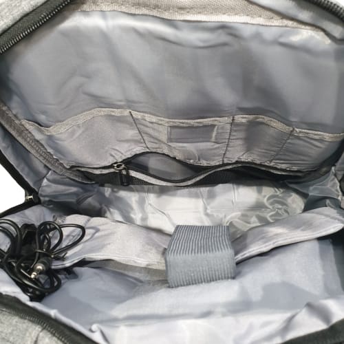 Tas Ransel Laptop Dengan USB Charger