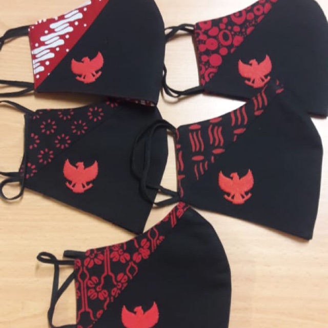 Masker Exclusif Batik Keris