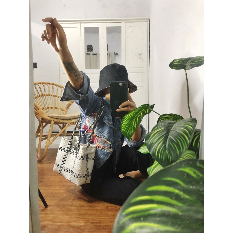 webbing bag. tas jali. tas anyam. tas anyaman. tas bali