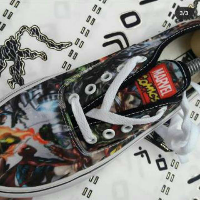 vans authentic marvel